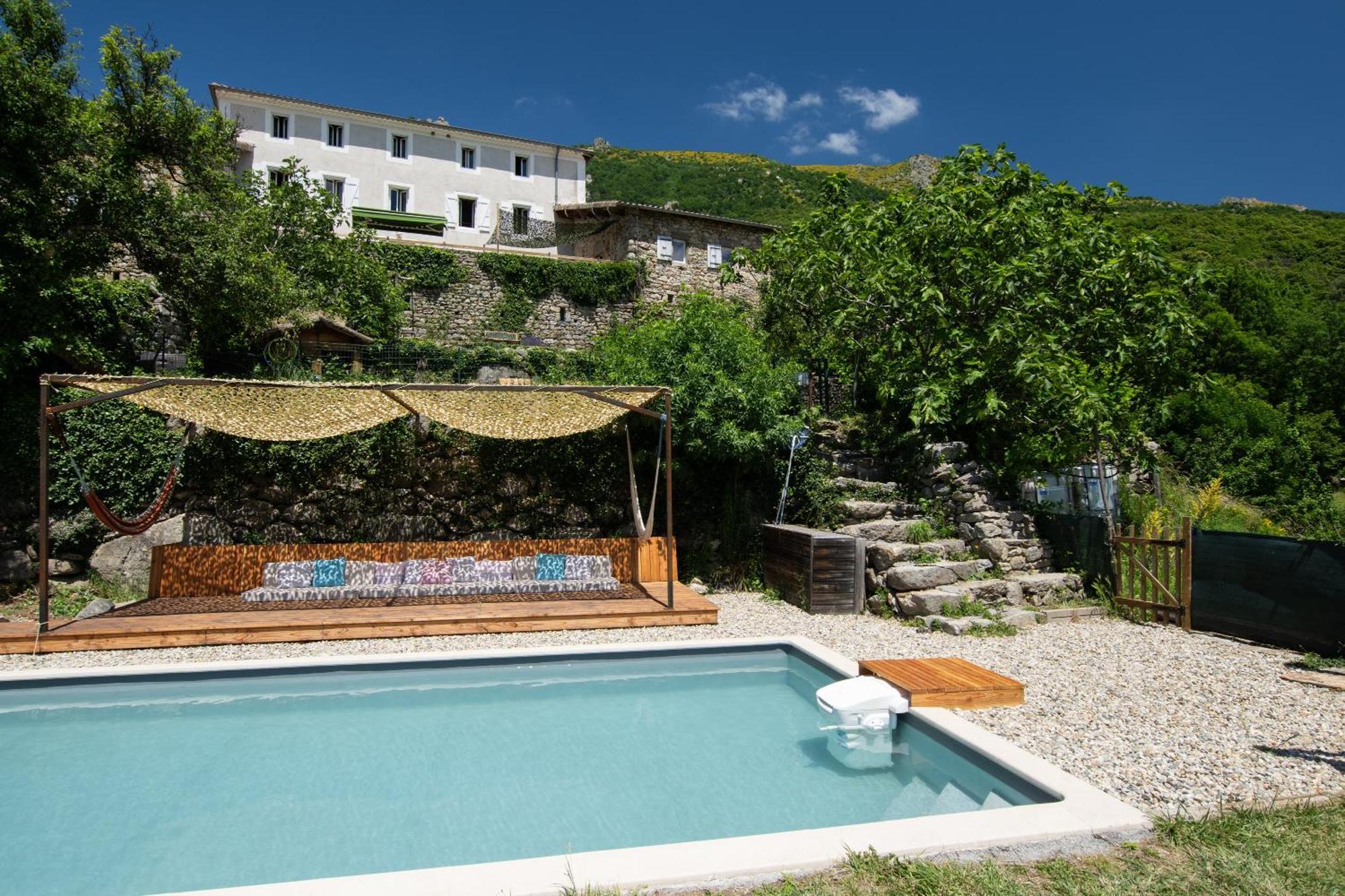 Les Chambres De La Ferme De Chalas Valgorge 外观 照片