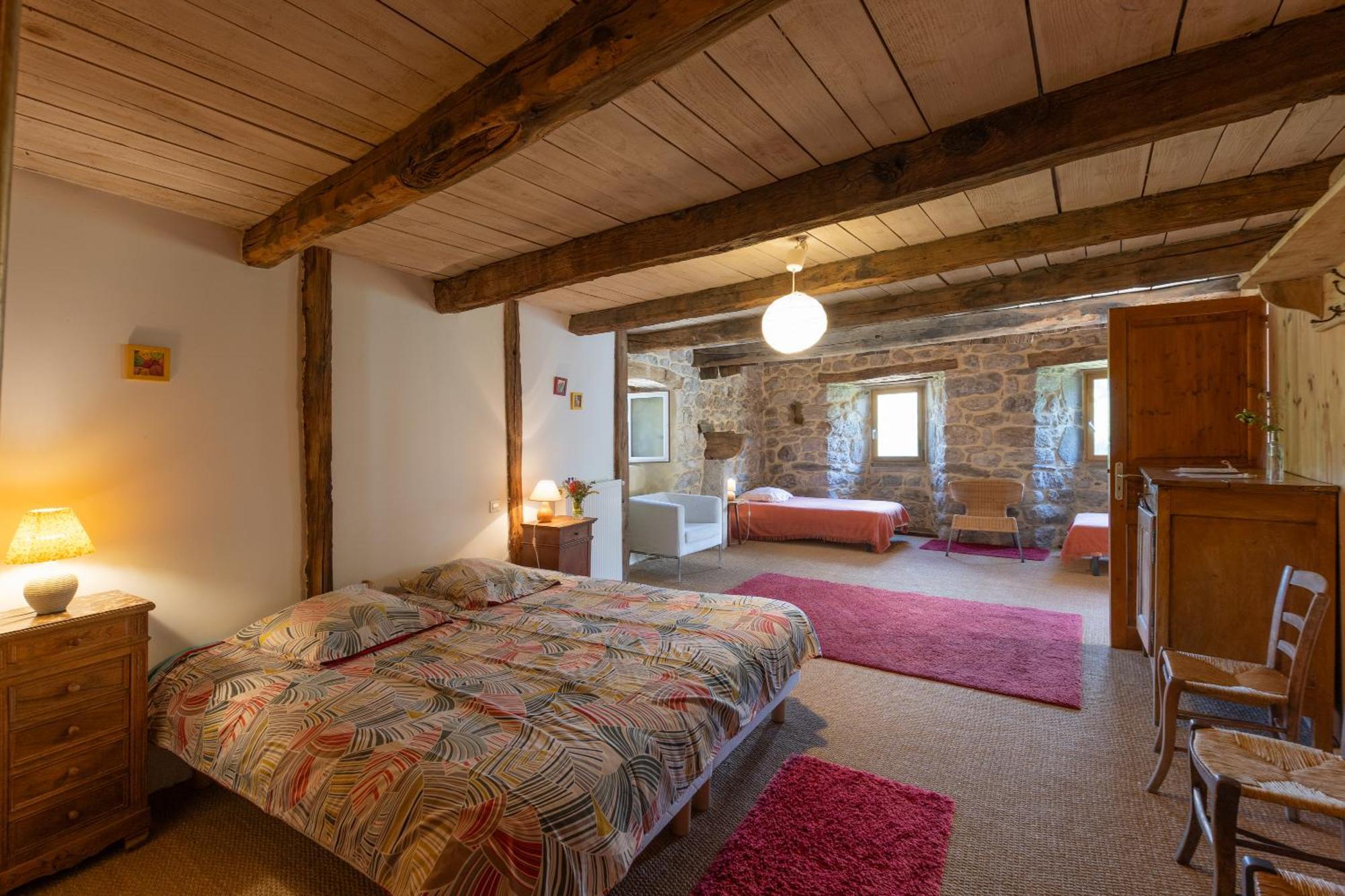 Les Chambres De La Ferme De Chalas Valgorge 外观 照片